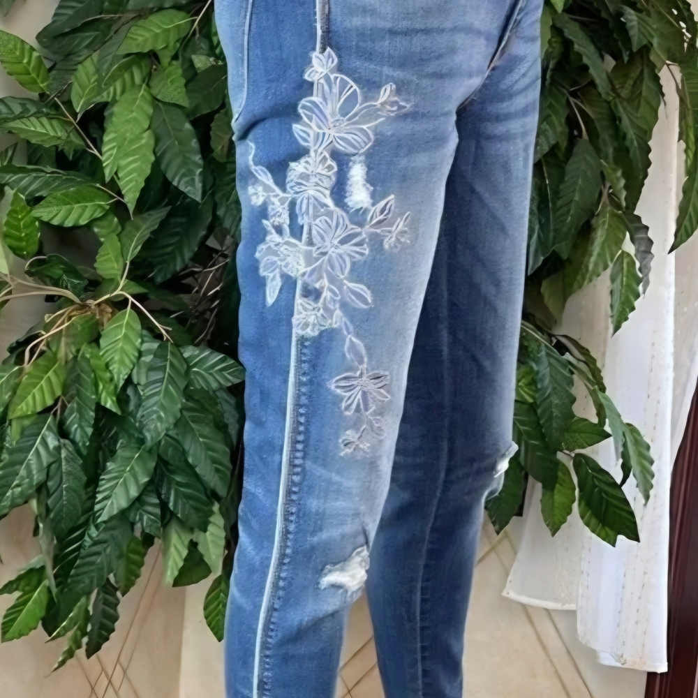 White House Black Market Blue Floral Skinny Jeans